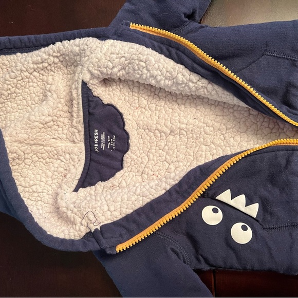 Sherpa lined zip up 🍼5/$35 - Picture 3 of 3